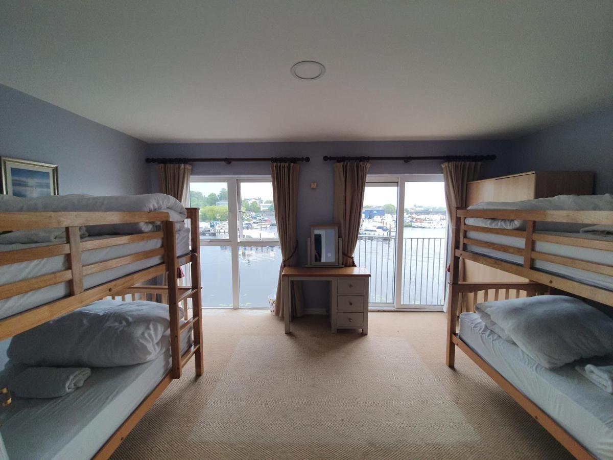 Five Bedroom Waterfront House Carrick on Shannon Exterior foto